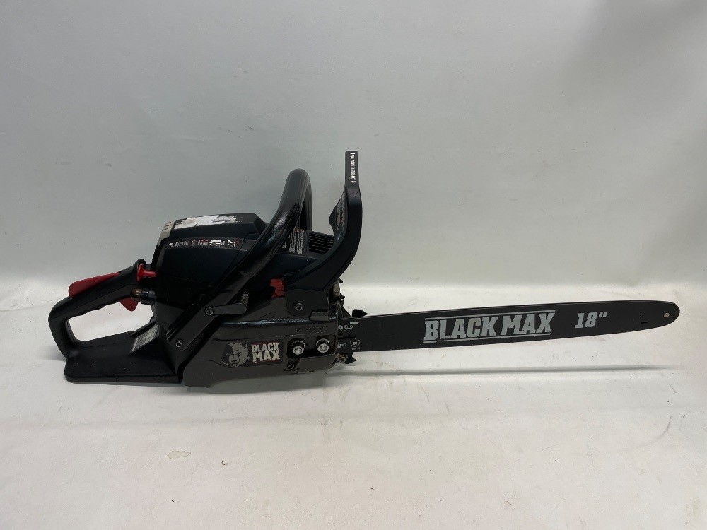 Black Max 8m3619 Chainsaw