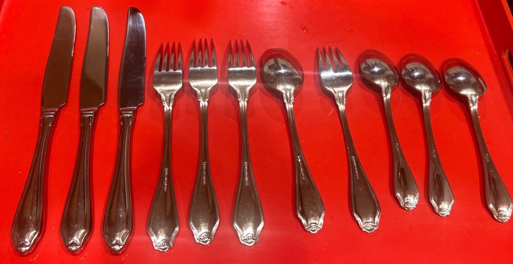 11 Pc Wallace SHELLBROOK Stainless 18/8 Mixed Flatware Glossy VC