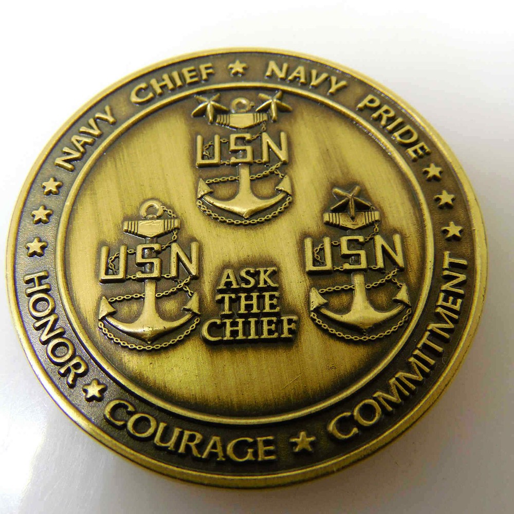 USN RERIRED NAVY CHALLENGE COIN