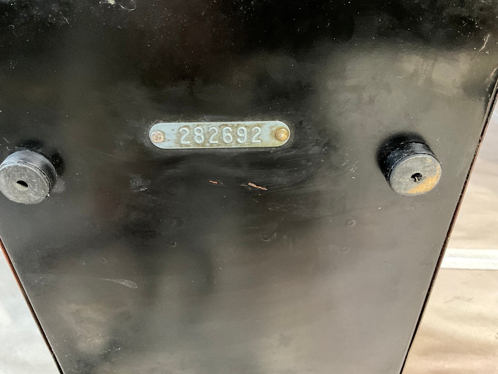 1939 Victor 5 series adding machine