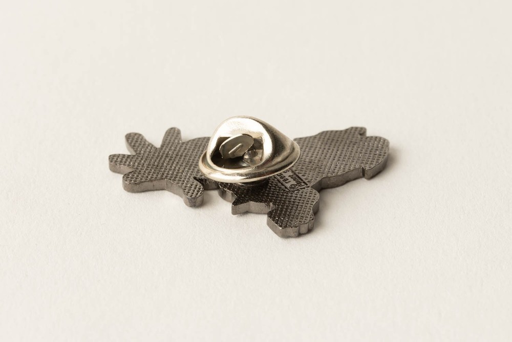 Wolverine Silver Metal & Enamel Pin Marvel Planet Studios