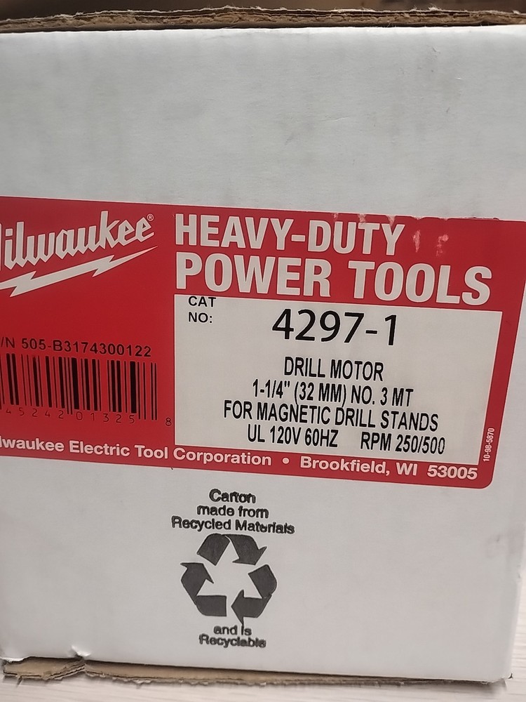 NEW/OPEN BOX MILWAUKEE 4297-1 ELECTROMAGNETIC DRILL MOTOR