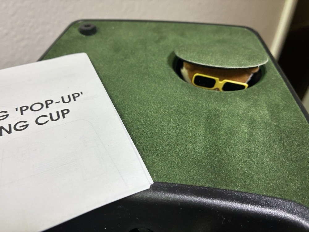 TALKING POP UP PUTTING CUP GOLF GADGETS GOPHER 2004 INDOOR PRACTICE