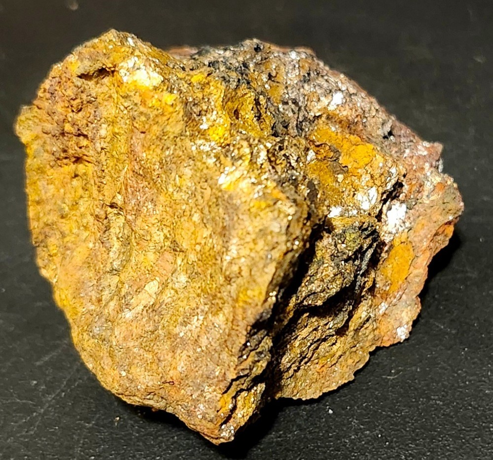 Gold Ore Specimen / Visible Gold
