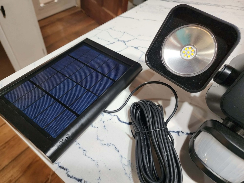 Ring Solar Floodlight Motion Light W/ Panel Open Box Untested Complete