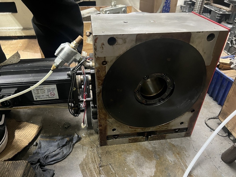 Working Rotary Table Haas