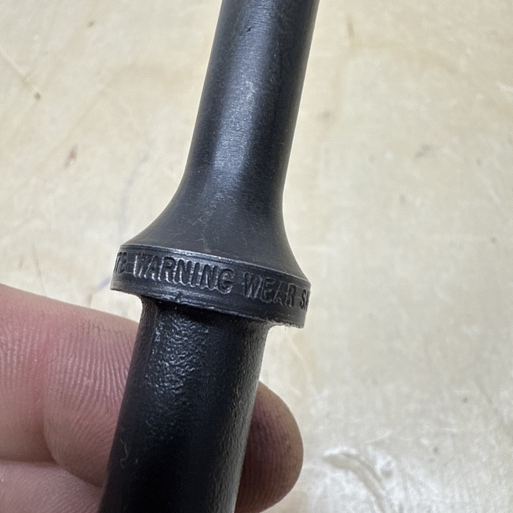 Snap On Air Hammer Double Bladed Panel Cutter PH57B Underlined Logo
