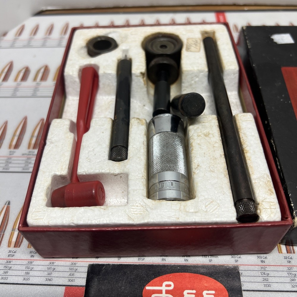 VINTAGE LEE LOADER PISTOL RELOADING TOOL 44 MAG & FLARING TOOL