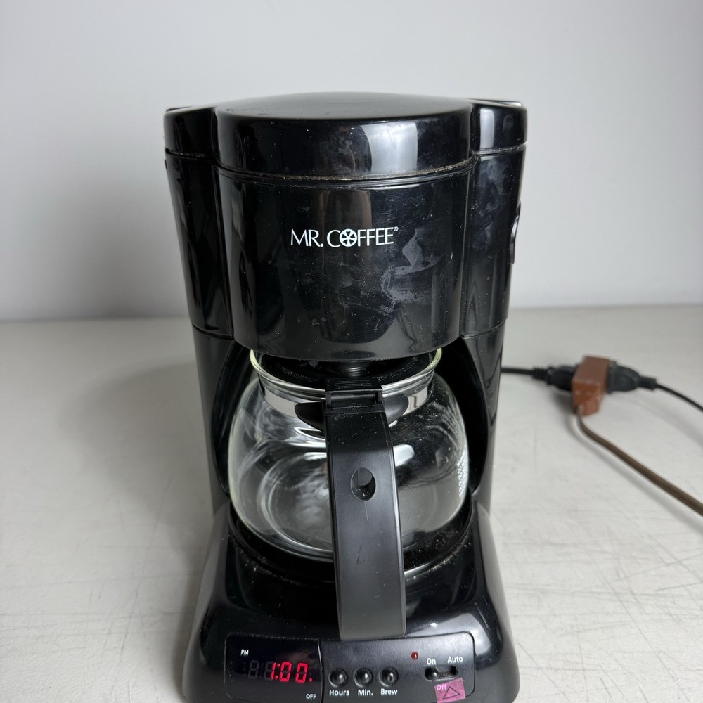 Mr Coffee/Sunbeam Programmable 4 Cup Drip Coffee Maker Brewer Model #NLX5 Black