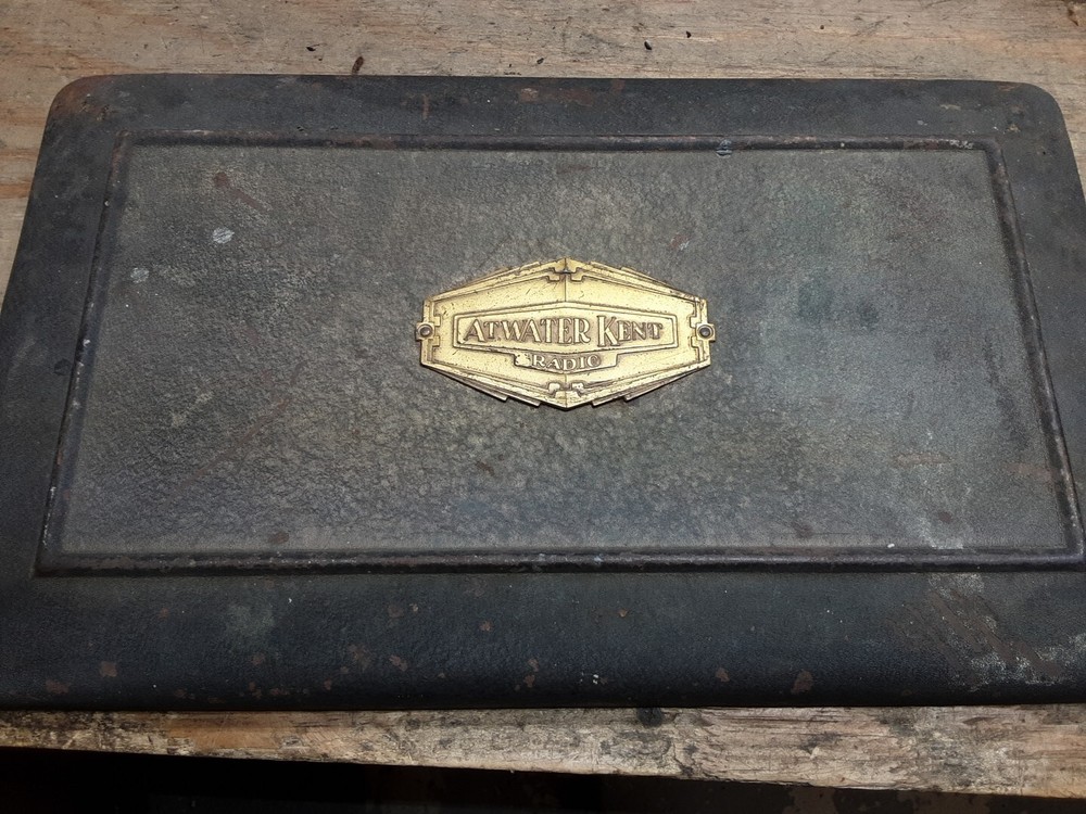 Atwater Kent Model 37 Lid