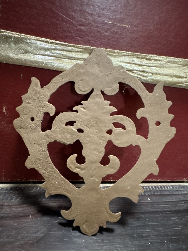 Cast Iron - FLEUR DE LIS Plaque - Wall Decor - Rustic - 9" x 7.5”