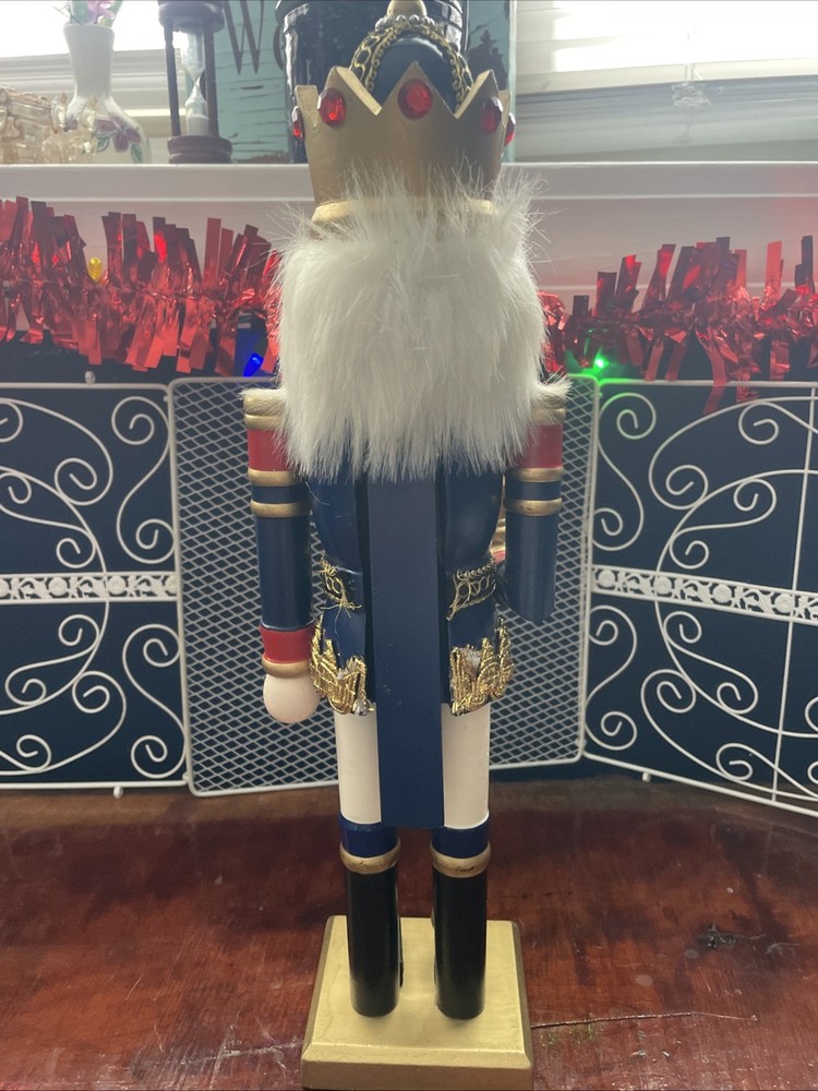 Nutcracker King 15”