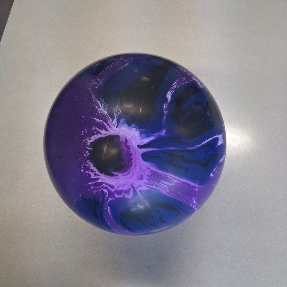 Track Theorem Solid Bowling Ball 14 lb NEW IN BOX! #146