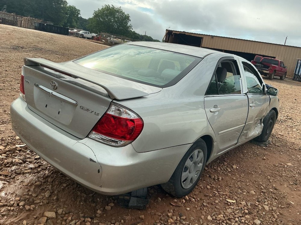 Fuse Box Engine Fits 04-06 LEXUS ES330 4703527