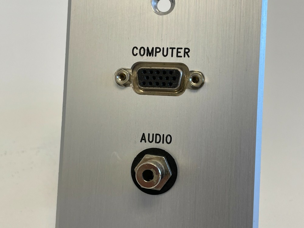 AA5: Panel Crafters VGA RCA Mono Pass Through