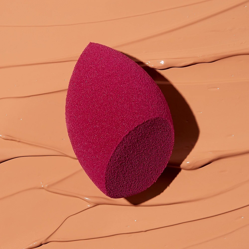 Soft & Durable Makeup Sponge Duo for Face Application