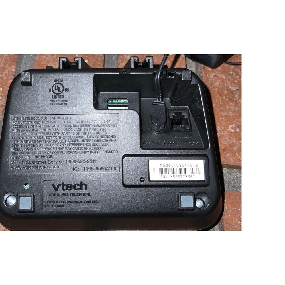 Vtech CS6419-2 Cordless Phone System DECT 6.0 Digital Silver Black Handset Base