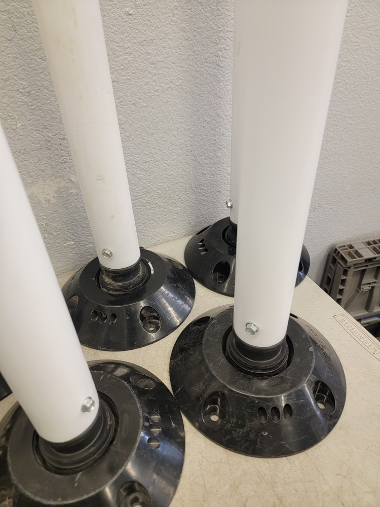 (7)ULINE Flexible Delineator Round Post with Base - 36", White