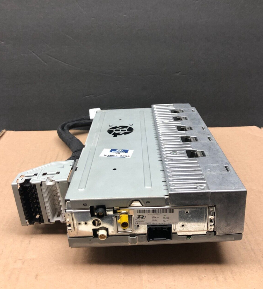 HYUNDAI HARMAN/BECKER AMPLIFIER BE 7630 VERSION:USA