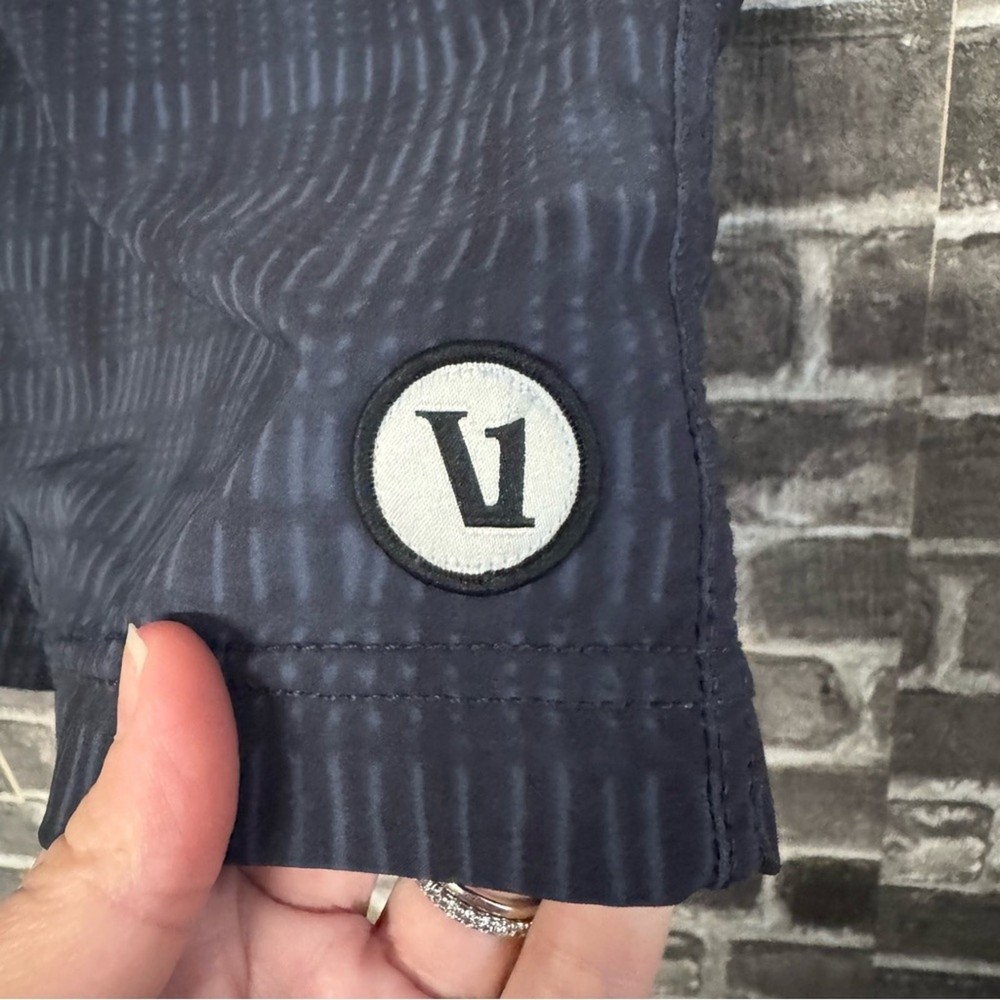 Vuori Kore Short Lined 5" blue printed SIZE XS XSMALL ?