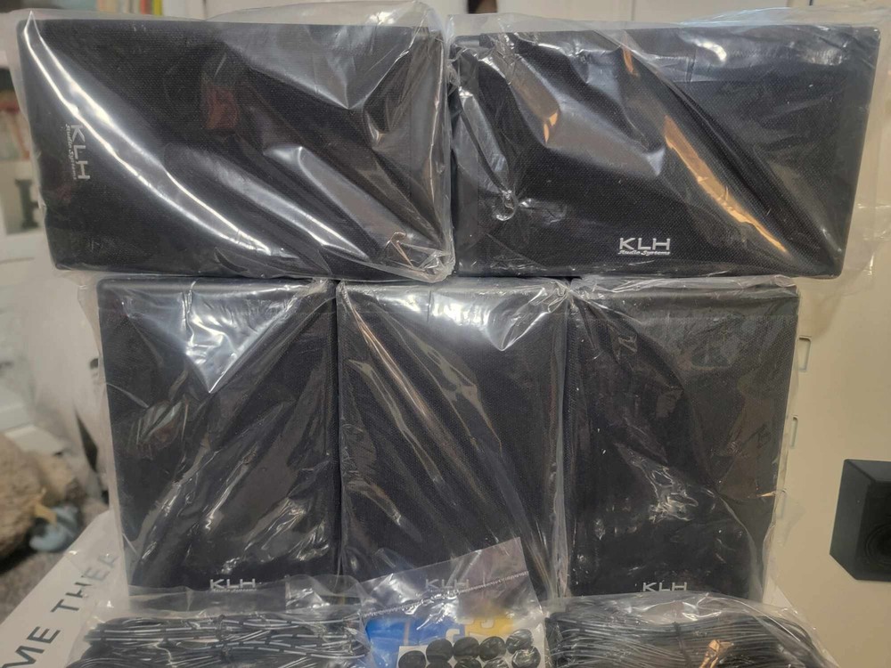 7 pc Complete Home Theater System Sequel E Series Speakers Receiver Subwoofer