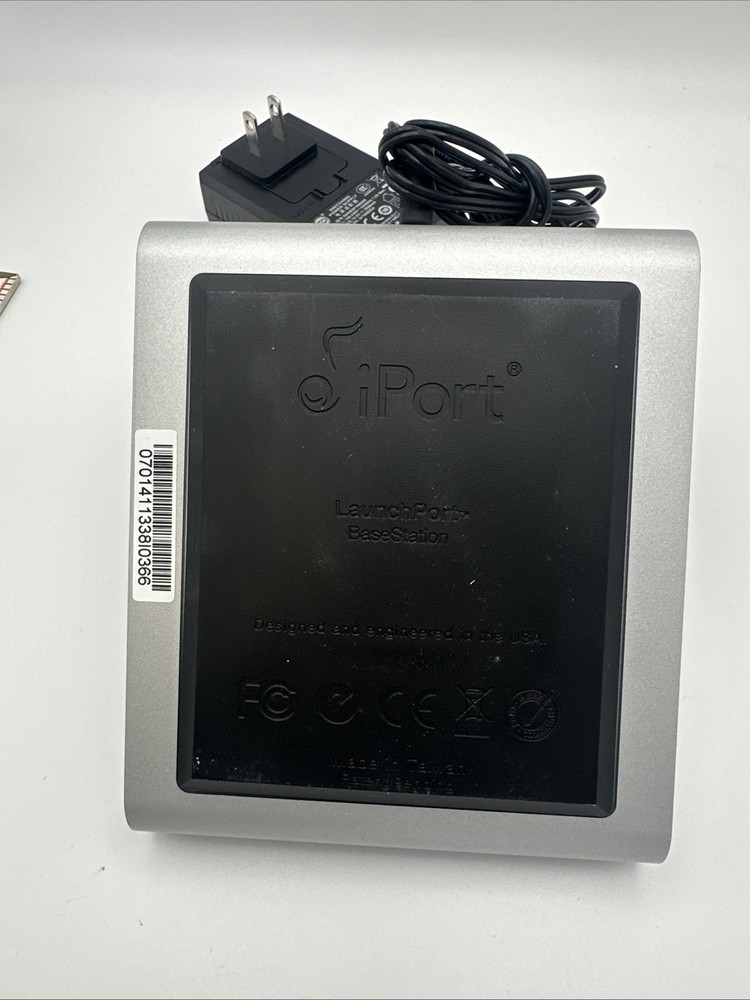 IPORT LAUNCHPORT BASE STATION Silver BASESTATION - With Power Supply