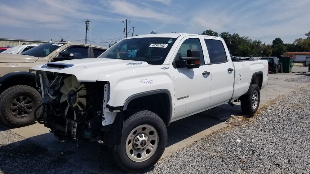 19 GMC SIERRA 3500 REAR RECEIVER TOW HITCH