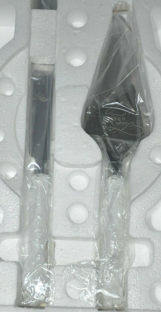 WEDDING-HALLMARK--3 PIECE WEDDING SERVING SET--NEW / PREOWNED