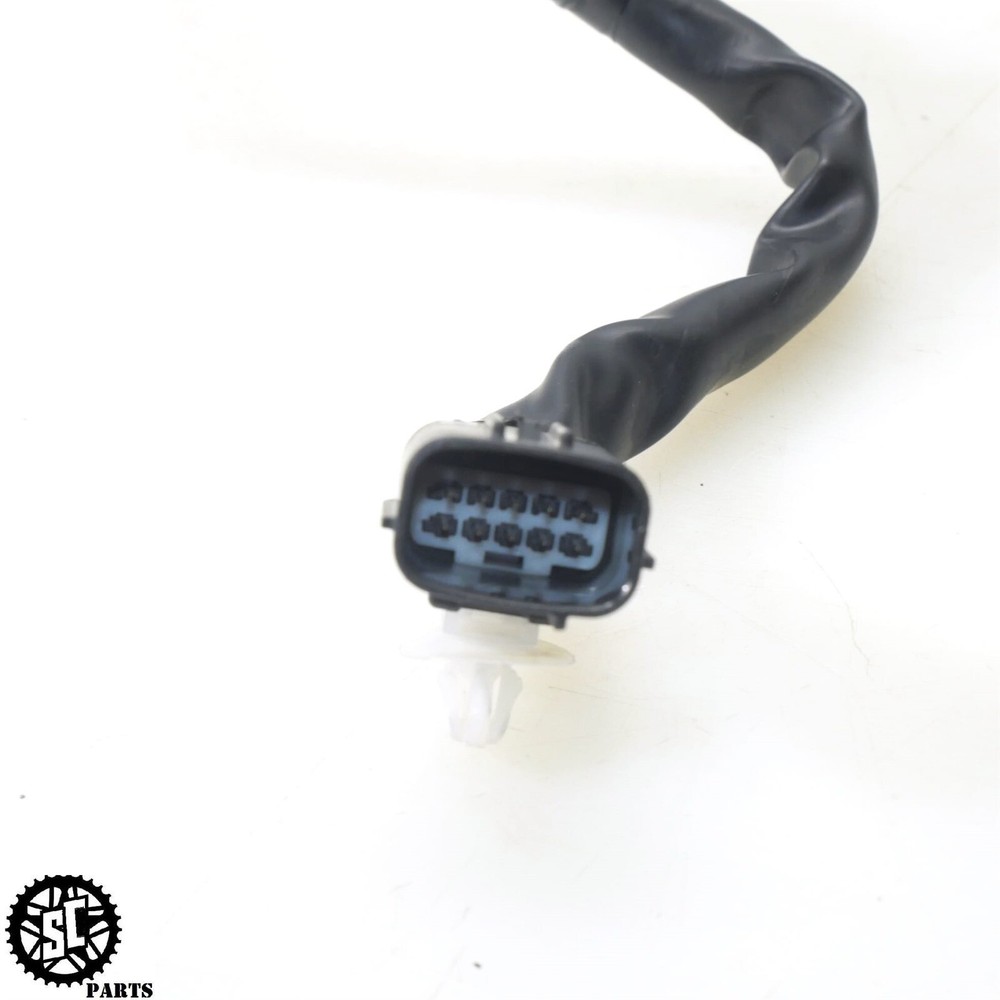 17-23 SUZUKI GSXR 1000 RIGHT CONTROL SWITCH