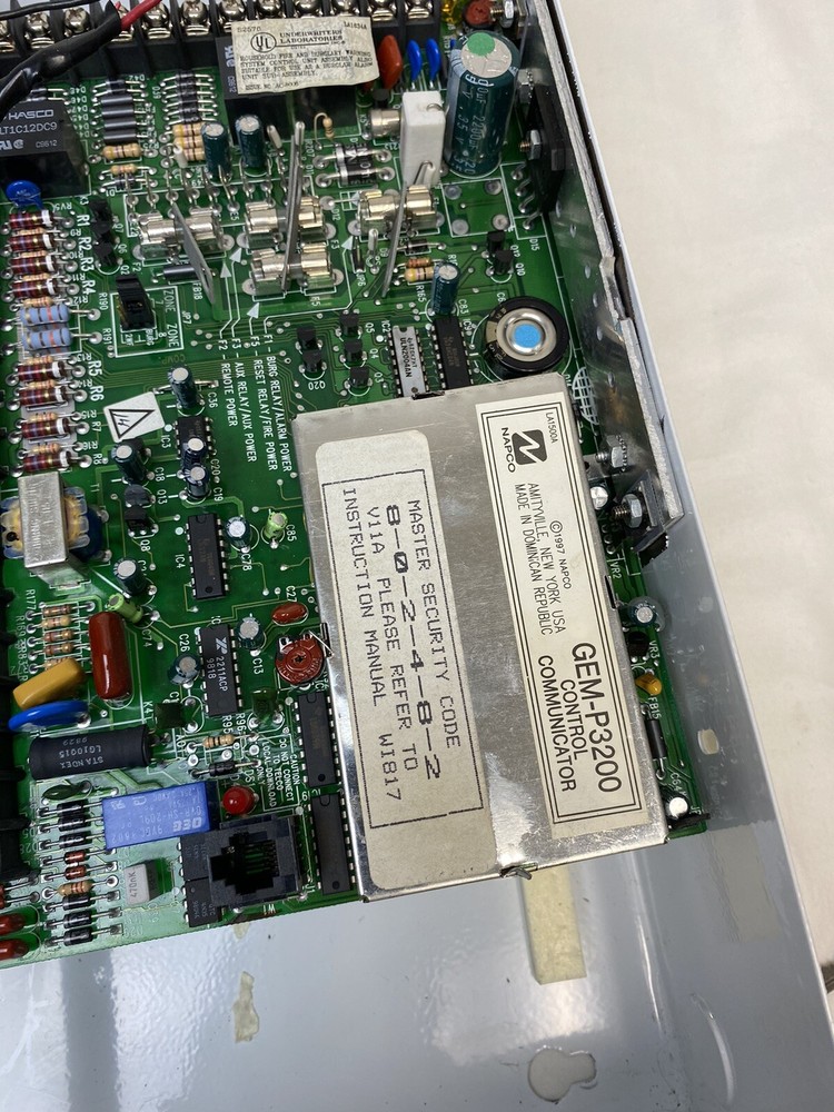 Napco Gemini GEM-P3200 Control Communicator Circuit Board Communicator W Box Key