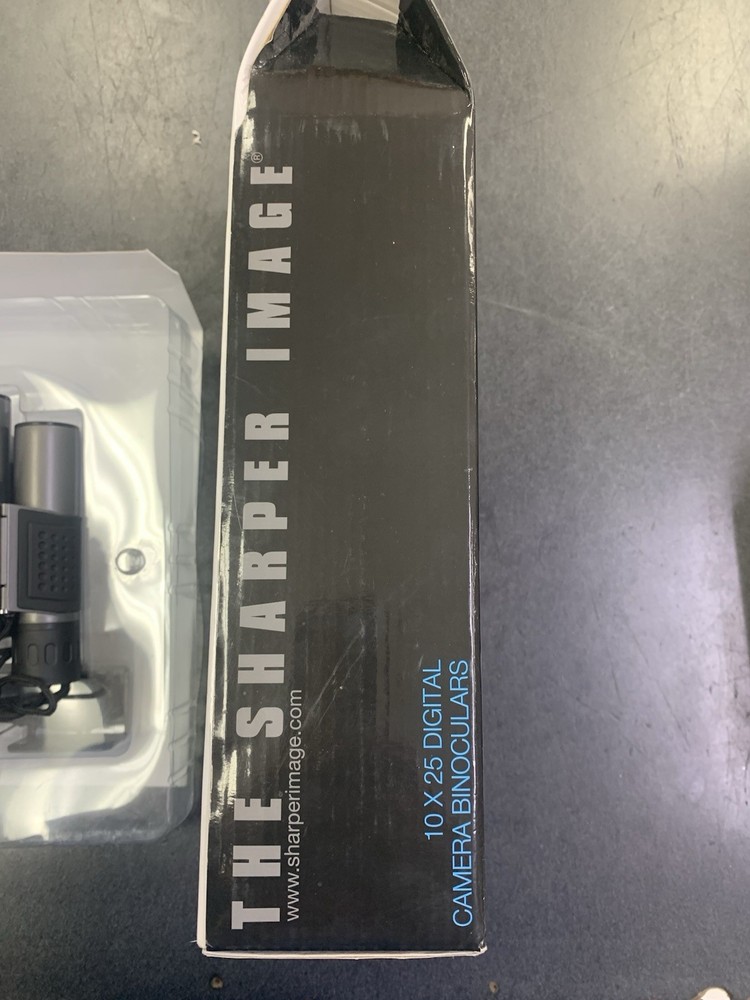 NEW SHARPER IMAGE 10x25 digital Camera Binoculars 10X