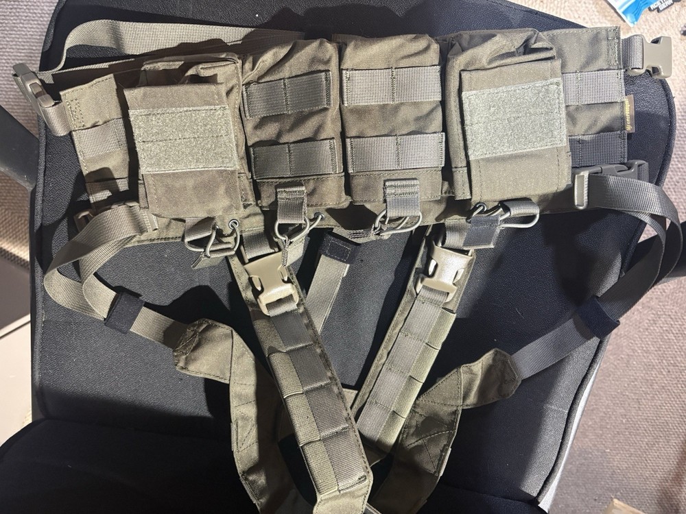 Emerson Gear Easy Chest Rig