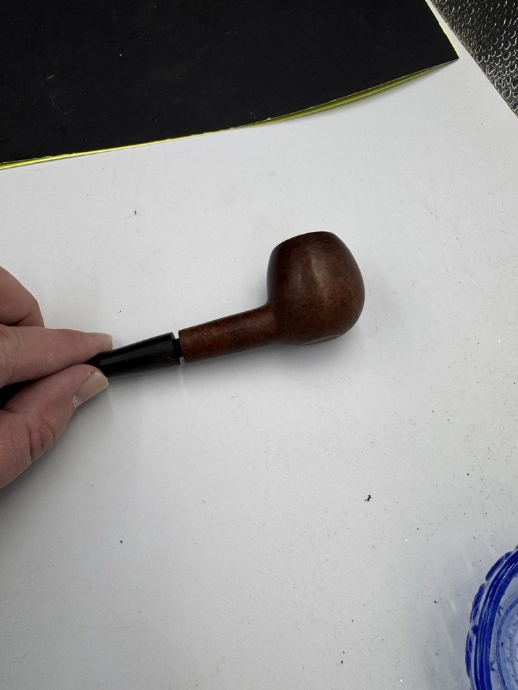 "The Pipe Maker" Imported Briar Estate Pipe