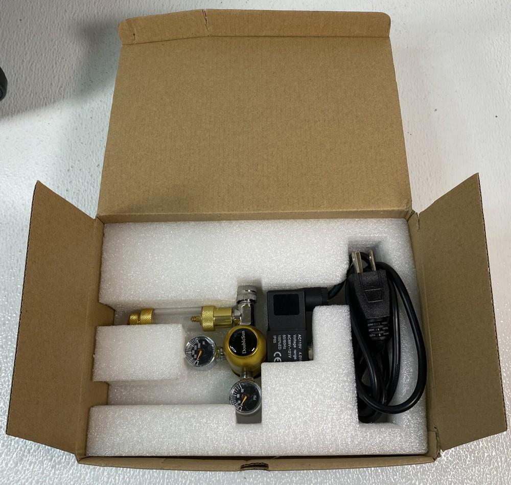 Doublesun Aquarium CO2 Regulator W/ OPSI Flow Meter