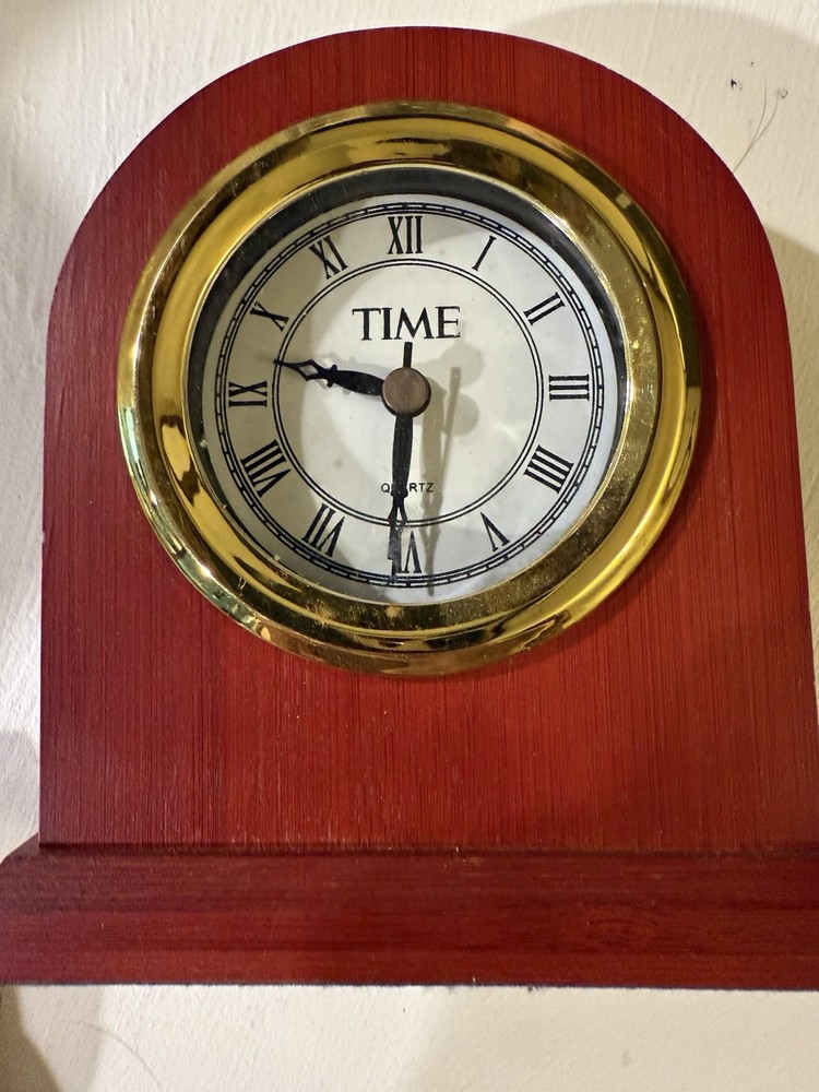 Wood Clock Table Mantel Time Quartz Red