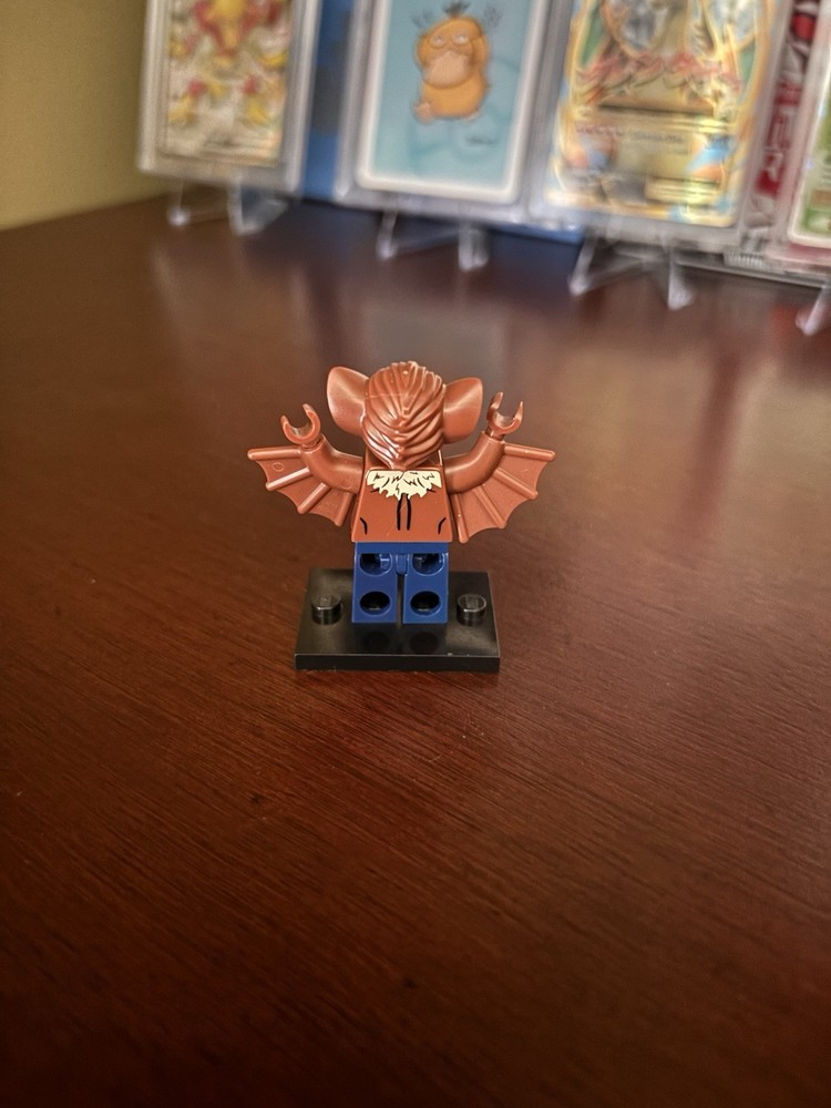 LEGO DC Comics Man-Bat mini-figure complete(brown version)