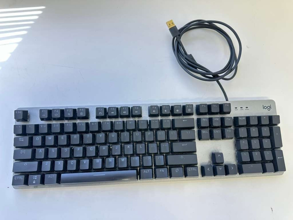 Logitech K845CH Mechanical Illuminated Keyboard, Mechanical