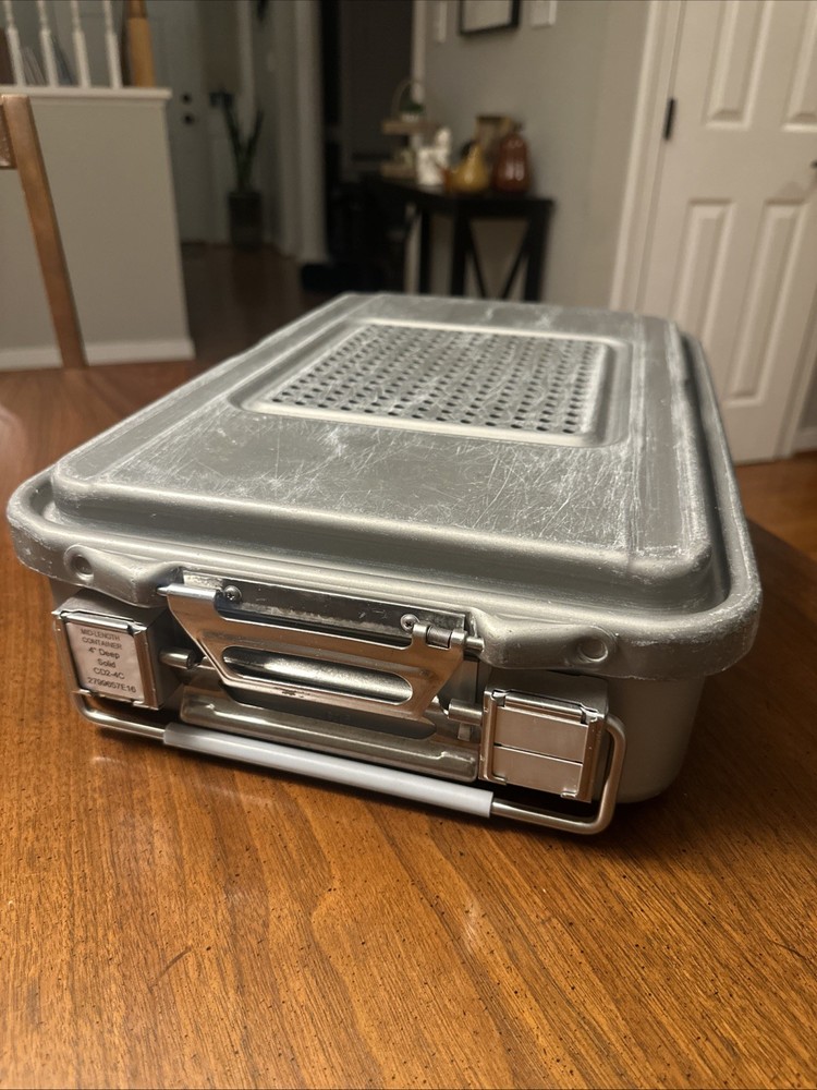 V. Mueller Genesis CD2-4C 19" x 12" x 4" Sterilization Container Bug Out Box