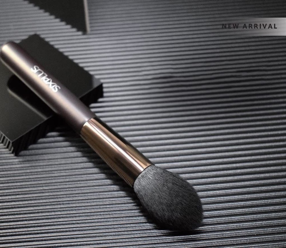 SIXPLUS Multi-Function Makeup Brush Cheek Powder Blush Nylon Coffee Brown