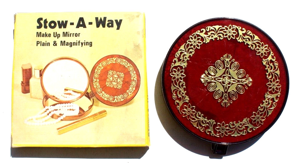 Vintage MAKE-UP  Mirror Compact Magnifying & In Box "OLD MASTERS" STOW-A-WAY 