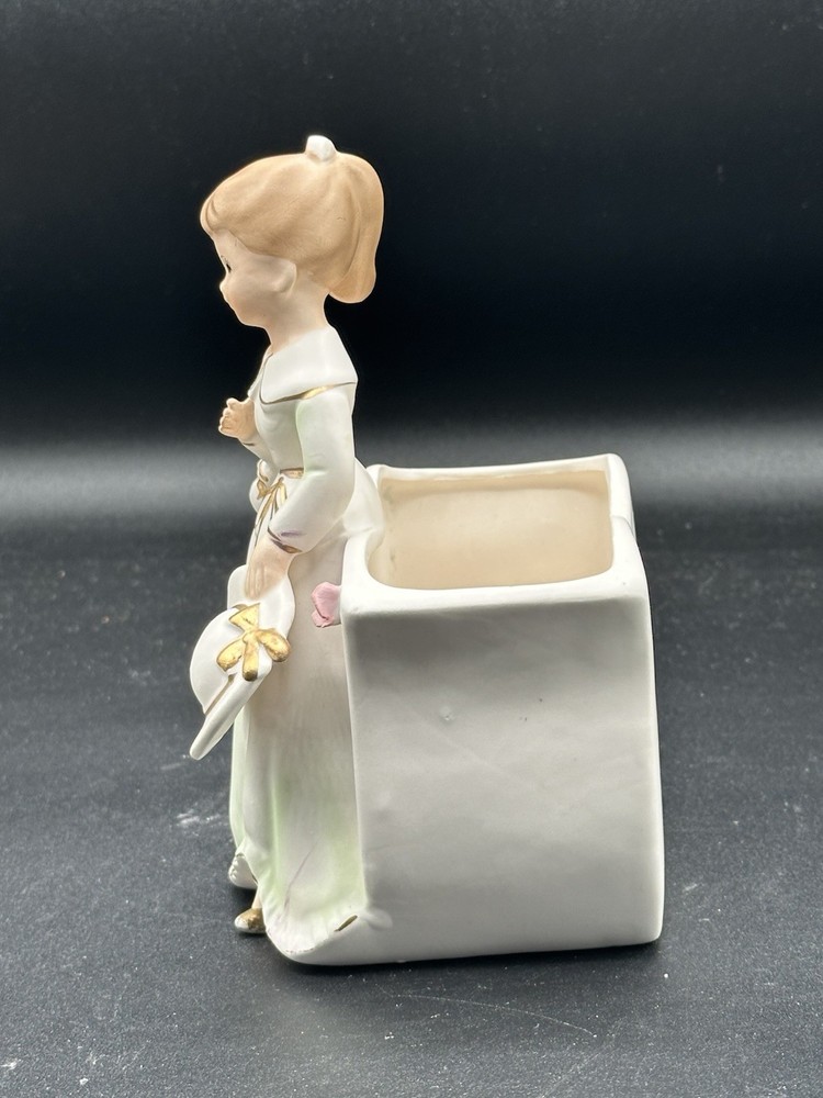 Vintage RELPO LADY PLANTER D3081