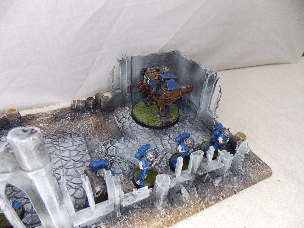 WARGAMING TERRAIN PAINTED BUILDING