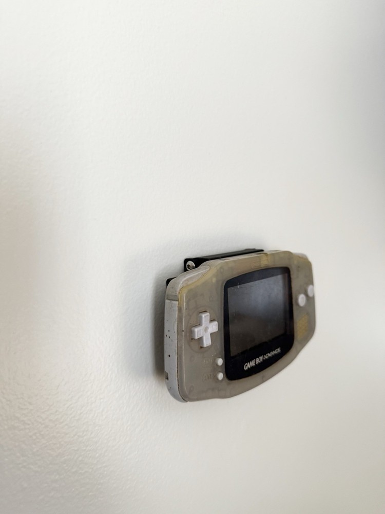 Gameboy Advance Floating Wall Mount Display