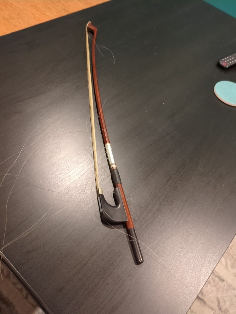 Bass Bow Full Size 29 1/2"