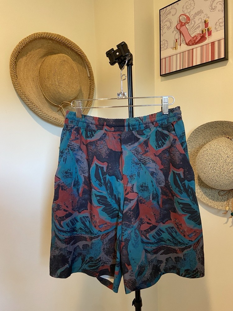 mens lululemon size medium shorts