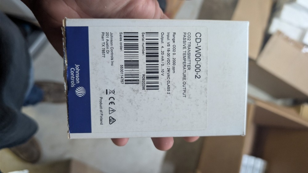 Johnson Controls JCI CO2 Transmitter CD-W00-00-2 Passive Temperature Output