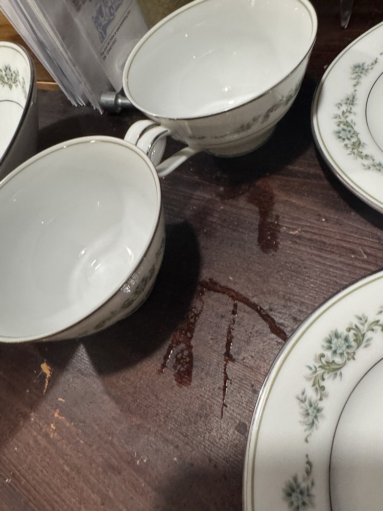 Noritake China Dinnerware 9 Pieces