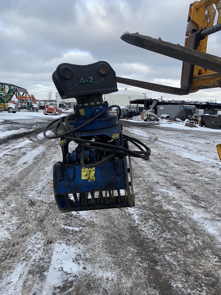 cat 308 eexcavator Demolation/sorting Grapple