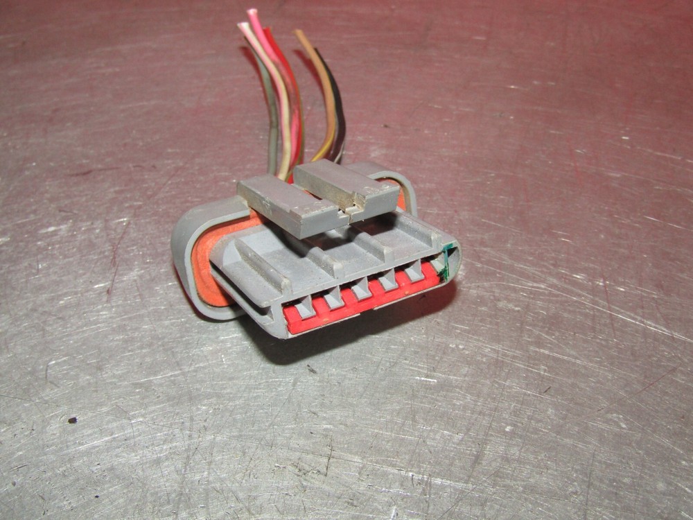 1994-1996 Ford E150 Econoline 5.0L OEM ignition control module connector 95 96