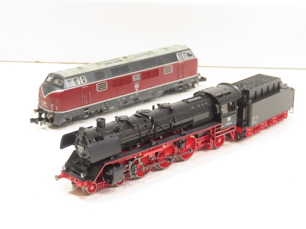 Trix 11120 N-Scale Era IV Mega Set Missing 1 Freight Car w/Marklin Controller LN